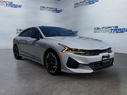 2022 Kia K5 GT-Line