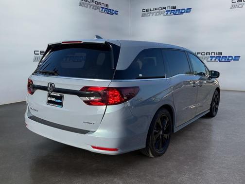 2024 Honda Odyssey Sport