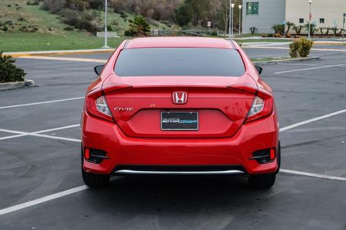 Photo 5 of 17 of 2020 Honda Civic LX