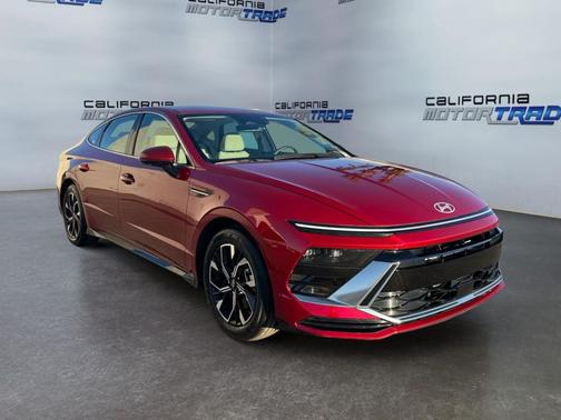 2025 Hyundai SONATA SEL