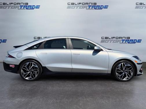 2023 Hyundai IONIQ 6 SEL