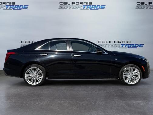 2023 Cadillac CT4 Premium Luxury