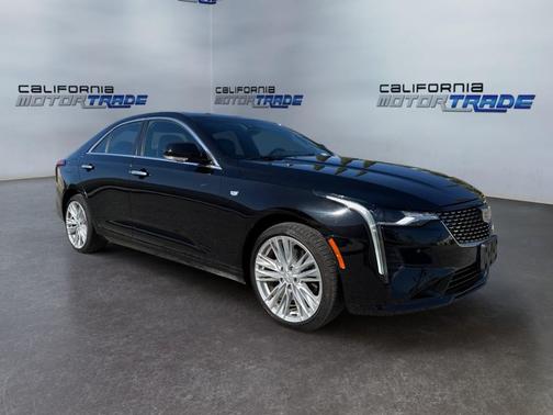 2023 Cadillac CT4 Premium Luxury