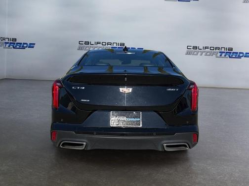 2023 Cadillac CT4 Premium Luxury