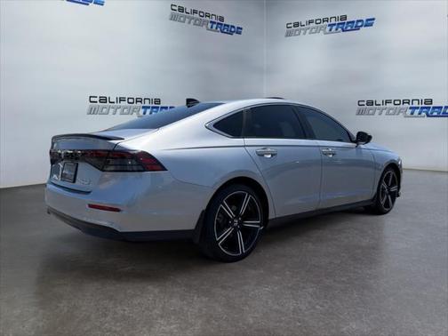 2023 Honda Accord Hybrid Base