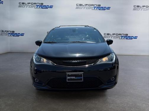 2019 Chrysler Pacifica Touring-L Plus