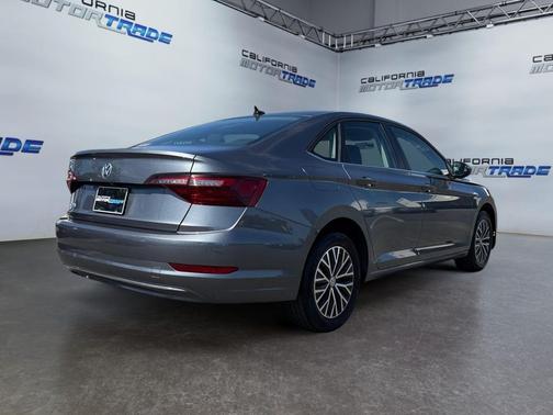 Platinum Gray Metallic 2021 Volkswagen Jetta 1.4T S