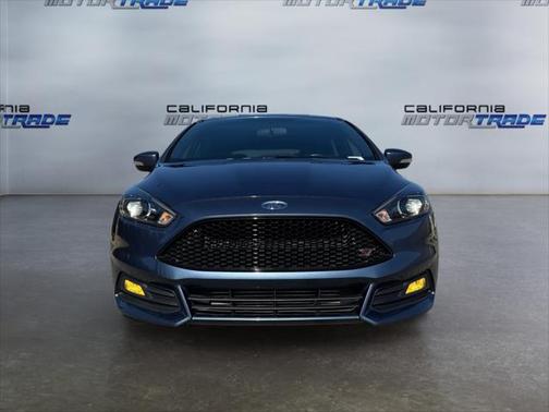 2018 Ford Focus ST