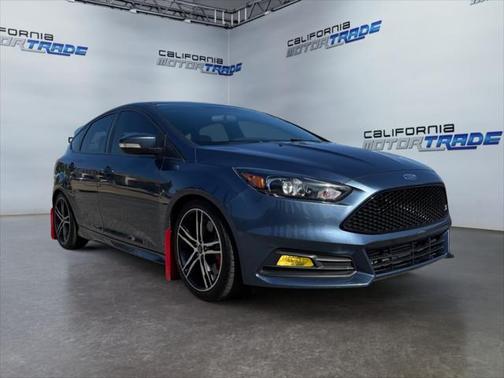 2018 Ford Focus ST