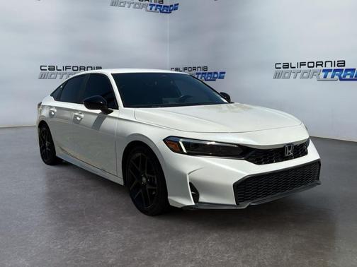Platinum White Pearl 2025 Honda Civic Sport