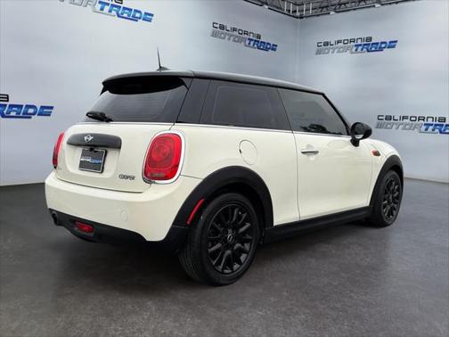 2016 MINI Hardtop Cooper