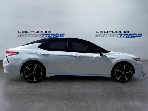 2020 Toyota Camry XSE
