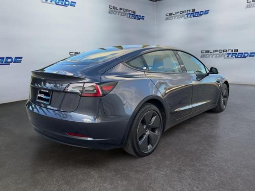 2023 Tesla Model 3 Standard Range