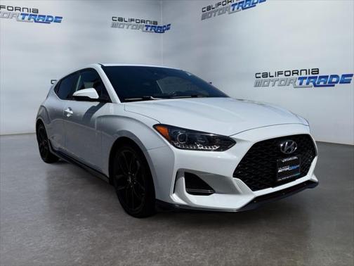 2019 Hyundai Veloster Base