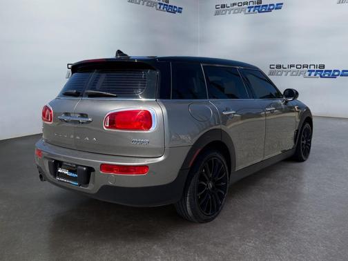 2017 MINI Clubman Cooper