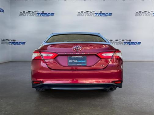 2018 Toyota Camry LE