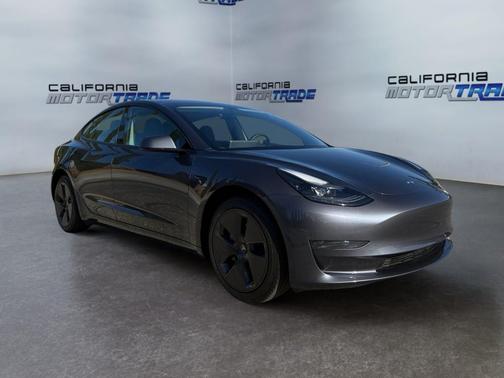 2023 Tesla Model 3 Standard Range