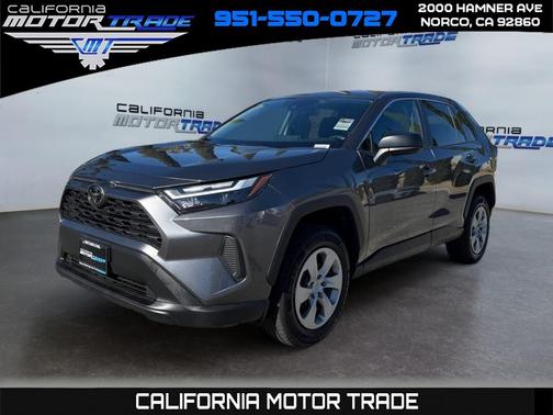 2023 Toyota RAV4 LE