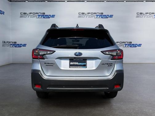 2023 Subaru Outback Onyx Edition XT