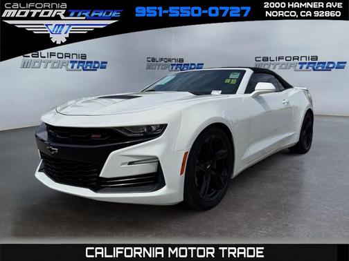 Summit White 2019 Chevrolet Camaro 2SS