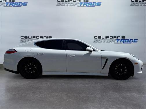 2013 Porsche Panamera Hybrid S
