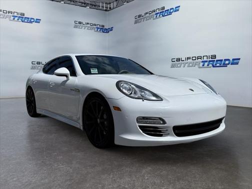 2013 Porsche Panamera Hybrid S