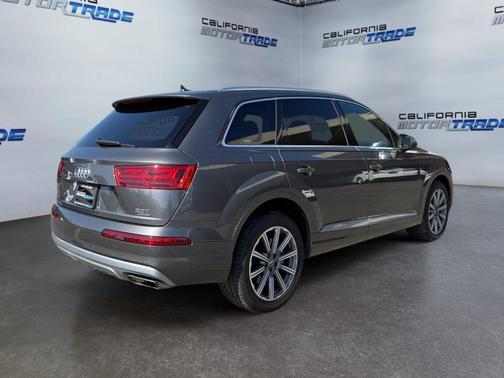 2018 Audi Q7 3.0T Premium Plus