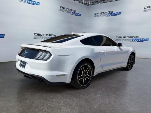2021 Ford Mustang EcoBoost Premium
