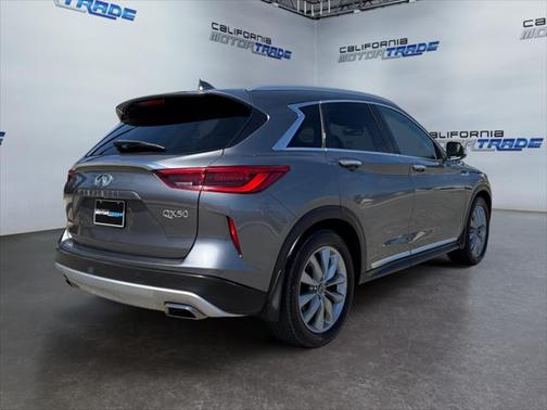 2021 INFINITI QX50 LUXE