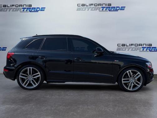 2016 Audi SQ5 3.0T Premium Plus