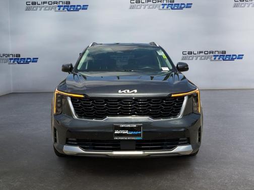 Interstellar Gray 2025 Kia Sorento Plug-In Hybrid EX