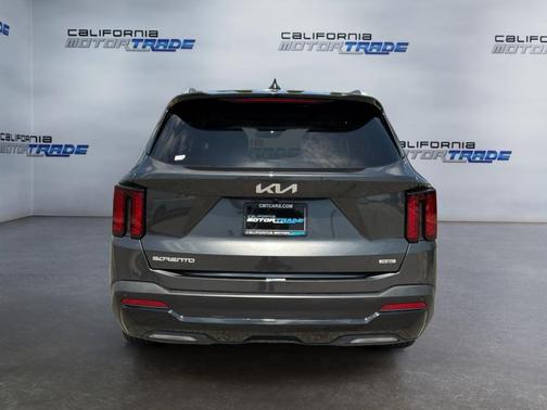 Interstellar Gray 2025 Kia Sorento Plug-In Hybrid EX