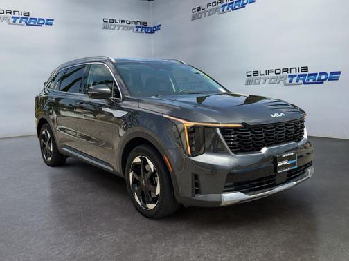 Interstellar Gray 2025 Kia Sorento Plug-In Hybrid EX