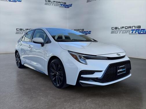 2024 Toyota Corolla Hybrid SE