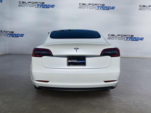 2023 Tesla Model 3 Standard Range