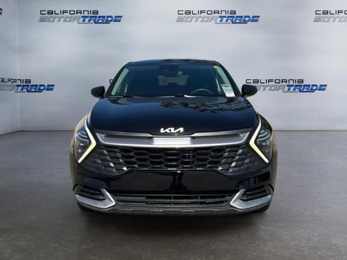 Fusion Black 2024 Kia Sportage Hybrid LX