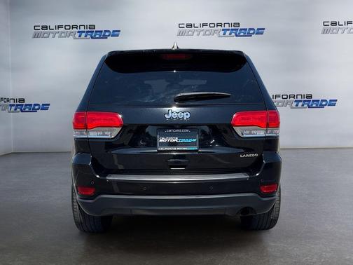 2018 Jeep Grand Cherokee Laredo