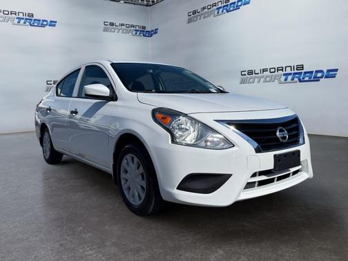 2019 Nissan Versa 1.6 S+