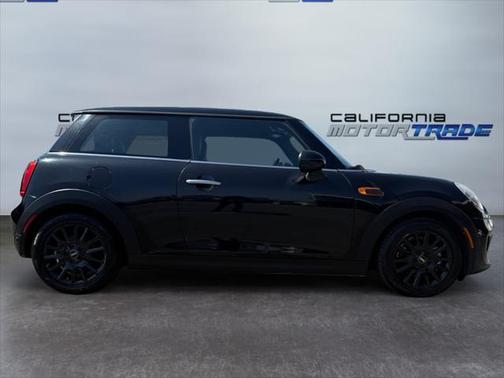 2018 MINI Hardtop Cooper