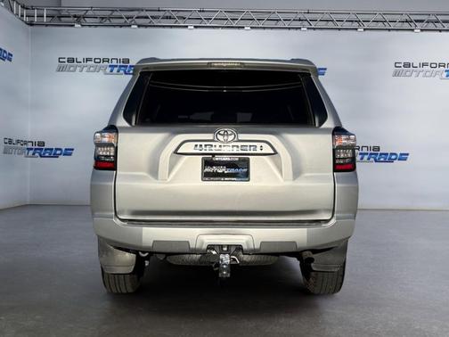 2022 Toyota 4Runner SR5