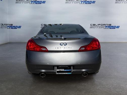 2011 INFINITI G37 Journey