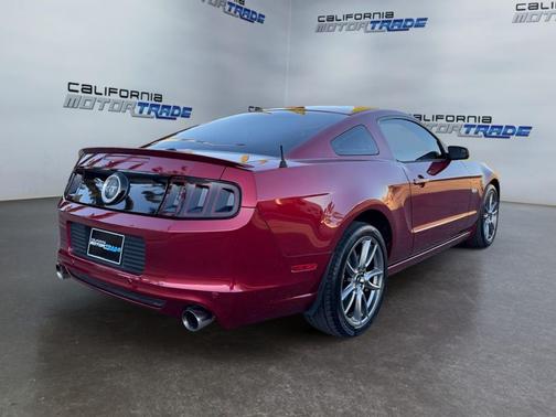 2014 Ford Mustang GT Premium