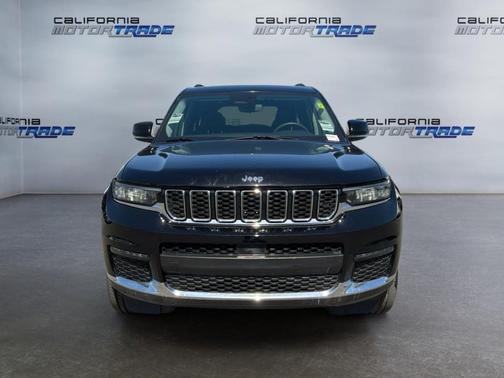 Diamond Black Crystal Pearlcoat 2023 Jeep Grand Cherokee L Limited