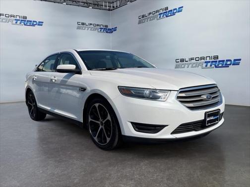 2015 Ford Taurus SEL