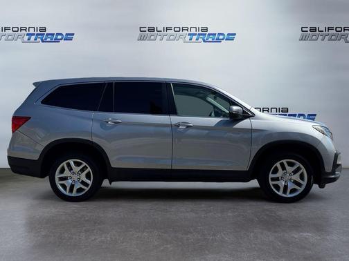 2020 Honda Pilot 2WD EX