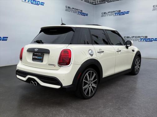 2022 MINI Hardtop Cooper S