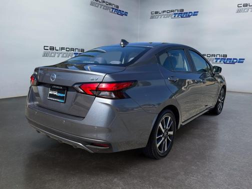 2021 Nissan Versa 1.6 SV