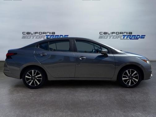 2021 Nissan Versa 1.6 SV