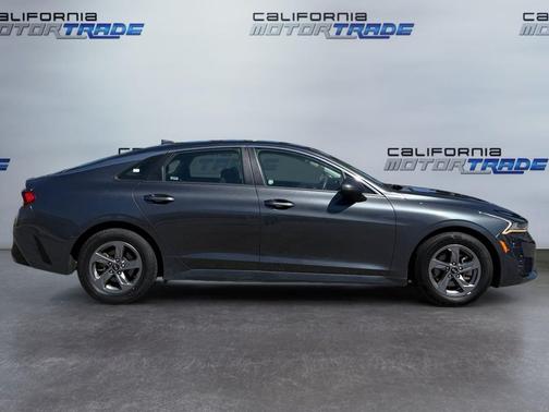 Gravity Gray 2021 Kia K5 LXS