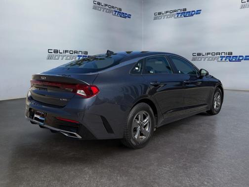 Gravity Gray 2021 Kia K5 LXS